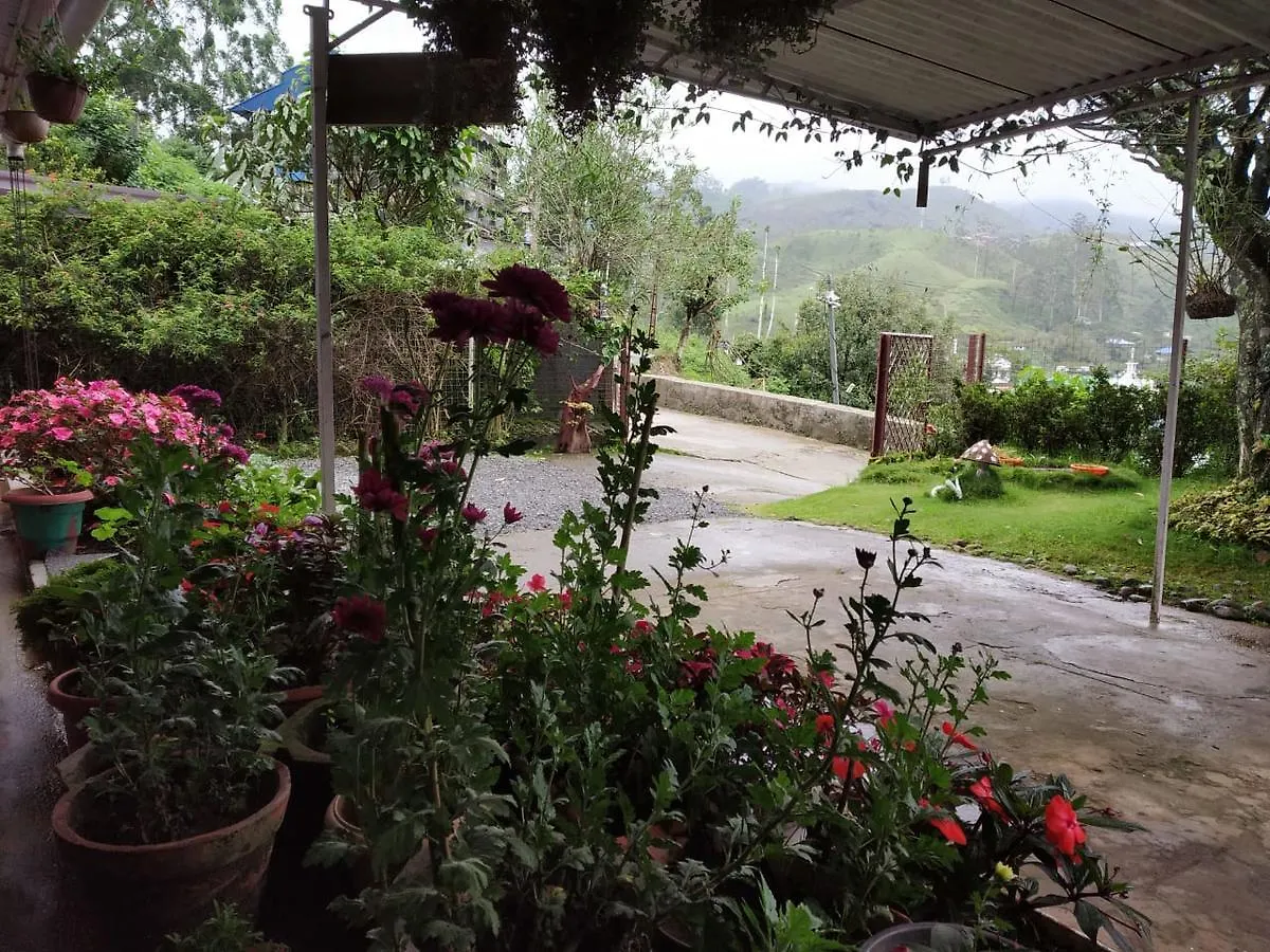 Hotel Rheinberg Town Haus Munnar India