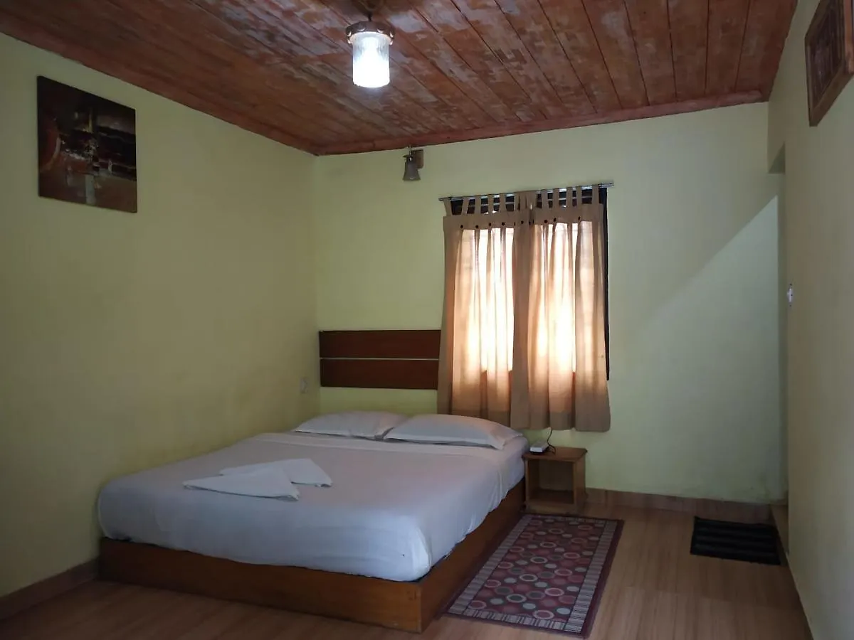 Affittacamere Hotel Rheinberg Town Haus Munnar