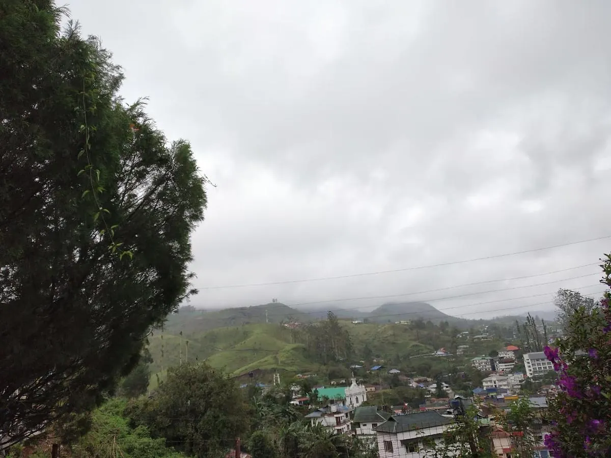 Hotel Rheinberg Town Haus Munnar